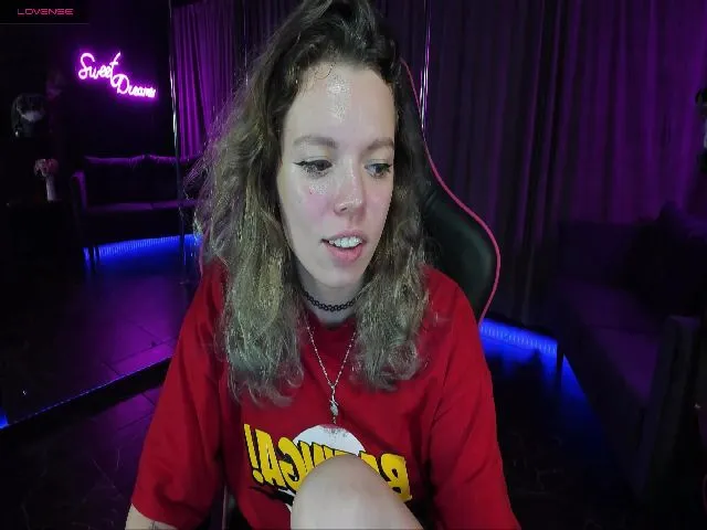 Live sex webcam photo for ClancyOsborne #264672901