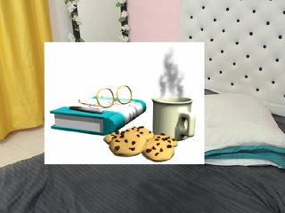 Live sex webcam photo for emmily-keller #240499374