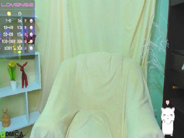 Live sex webcam photo for Gloria_grey_ #256292567