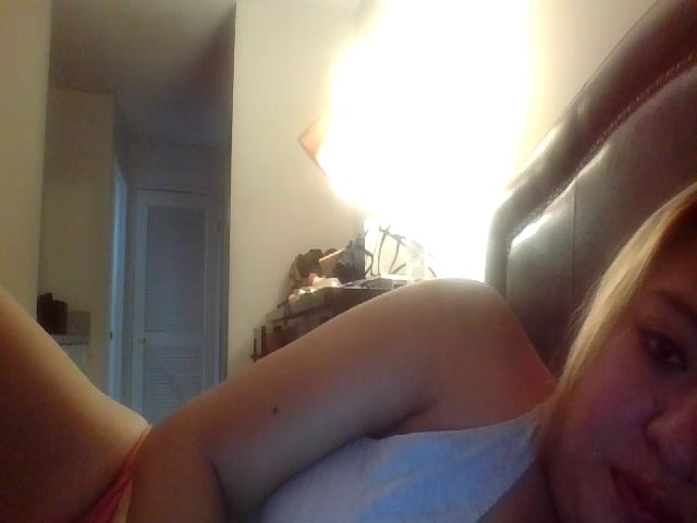 Live sex webcam photo for seXysiLvaNAaA #255489990