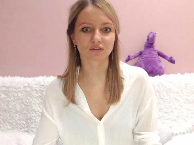 Live sex webcam photo for Gamora- #241057617