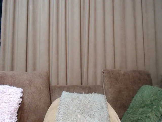 Live sex webcam photo for Milka_Web #287882789