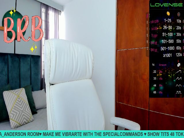 Live sex webcam photo for Vero_johnson #265631480