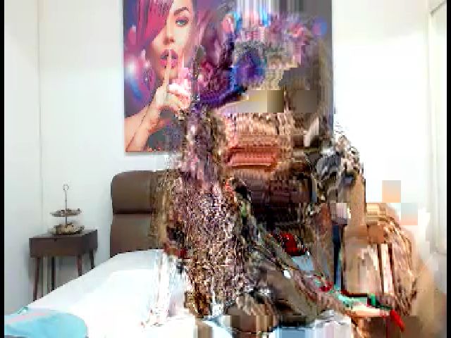 Live sex webcam photo for PetiteAlissa #255251640