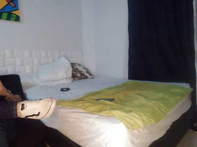 Live sex webcam photo for Aurisbelle #242181246