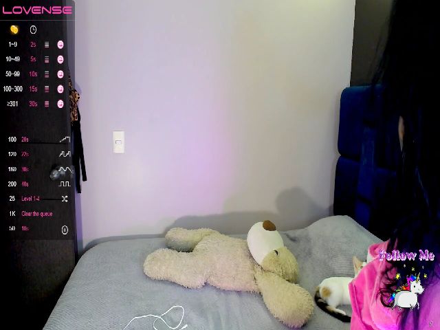 Live sex webcam photo for nathalia_x29 #264778910