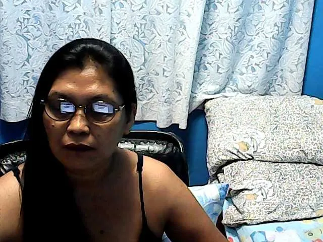 Live sex webcam photo for hOtGranny4u #241753702
