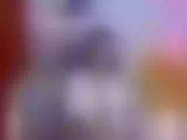 Live sex webcam photo for loli_love19 #262437280
