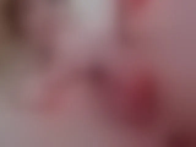 Live sex webcam photo for blondebab3 #244917975