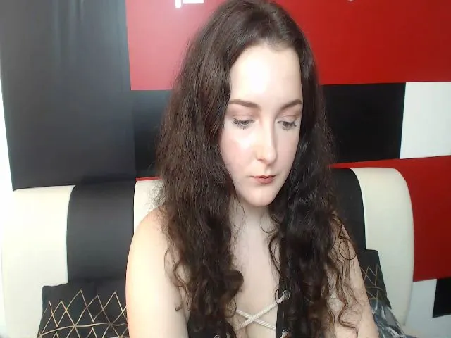 Live sex webcam photo for GloriaSparks #257576392