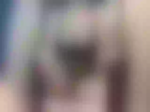 Live sex webcam photo for Baby1251 #241397306