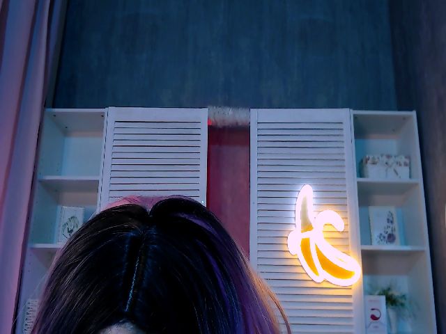 Live sex webcam photo for RosalieAnders #259825561
