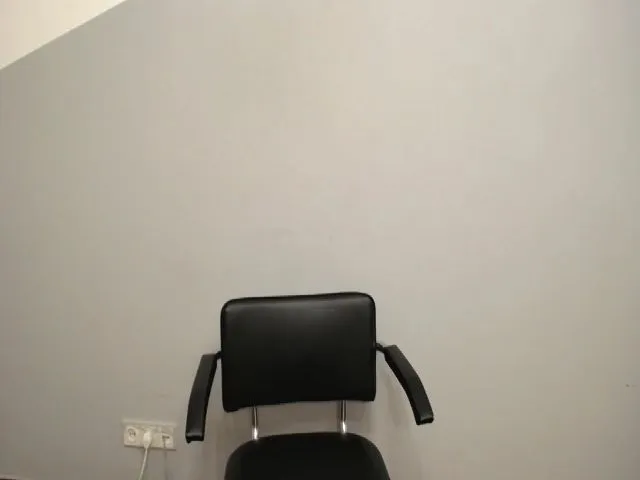Live sex webcam photo for HappySecret_ #261563589