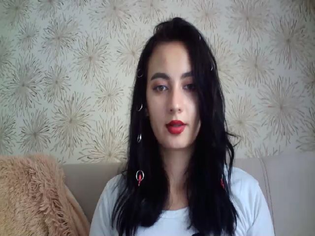 Live sex webcam photo for lolly_hollyy #263043612