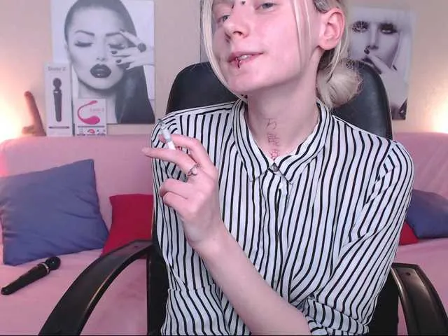 Live sex webcam photo for ShiroganeFun #241333253