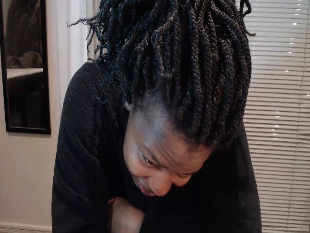 Live sex webcam photo for Africanbusty #254574768