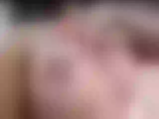 Live sex webcam photo for Sarita___ #259682161