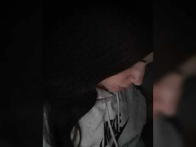 Live sex webcam photo for HellMor #251208477