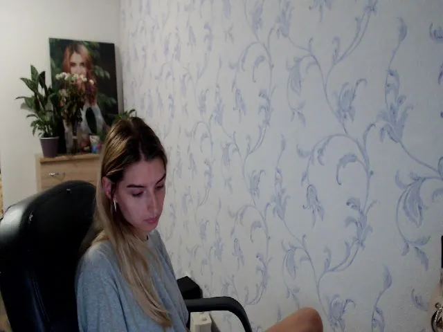 Live sex webcam photo for Springibabby #258397208