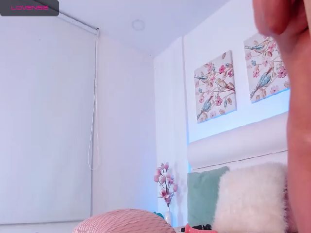 Live sex webcam photo for Michelle_F #259112714