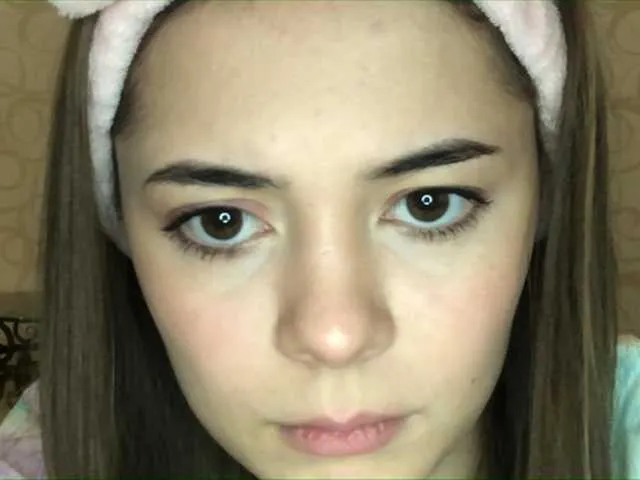 Live sex webcam photo for Roxanne2021 #241052001