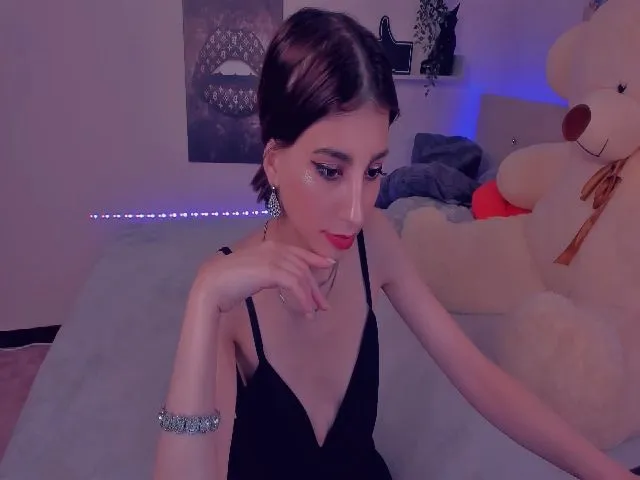 Live sex webcam photo for AnabelAris #254808577