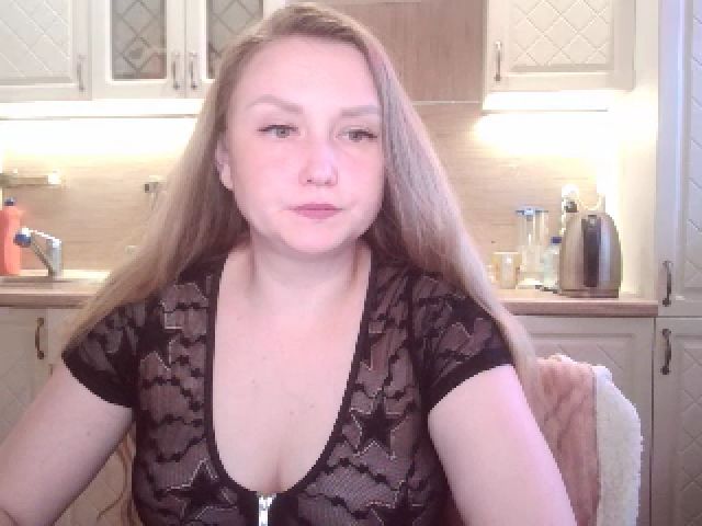 Live sex webcam photo for JaneGrey111 #265590742