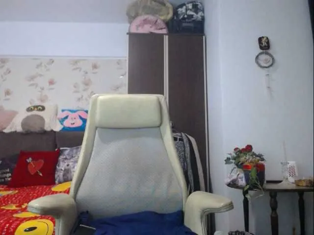 Live sex webcam photo for mary-x #241126356