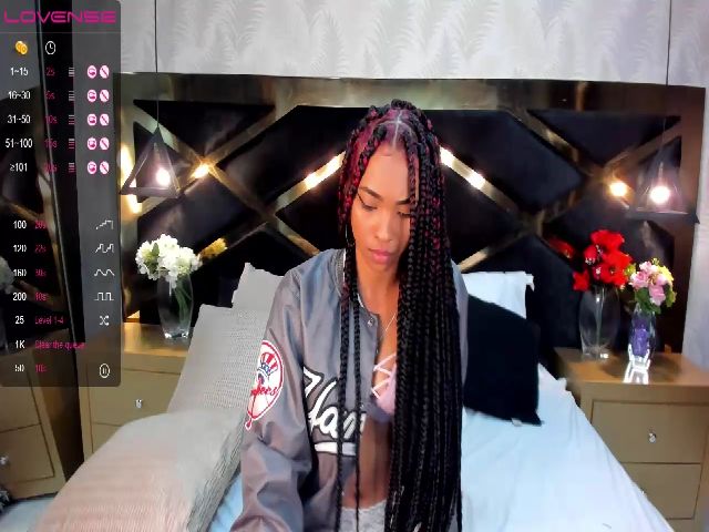 Live sex webcam photo for abbireyes #259947373