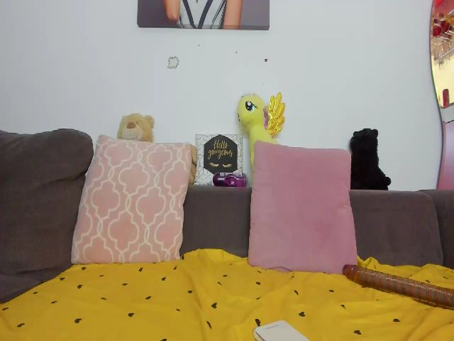 Live sex webcam photo for AletaOcean #264878946