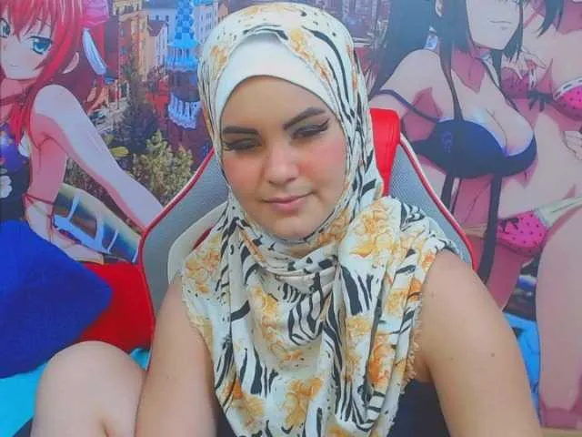 Live sex webcam photo for charlotsexyy #244589326