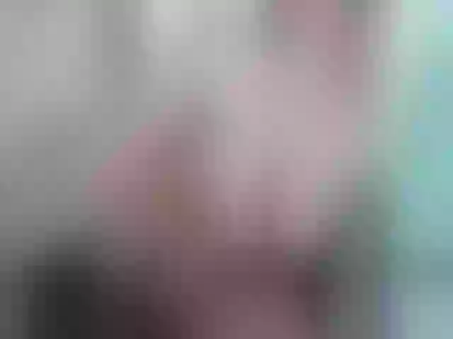 Live sex webcam photo for BlondeKhloe #254047415