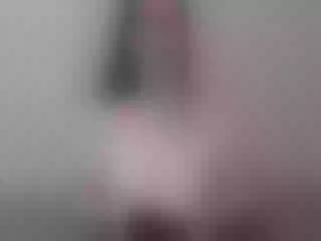 Live sex webcam photo for MarieMagalie #252726853