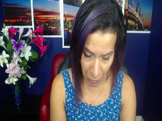 Live sex webcam photo for Infernalsexx #259608069