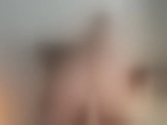 Live sex webcam photo for Classy4uuuu #260875041