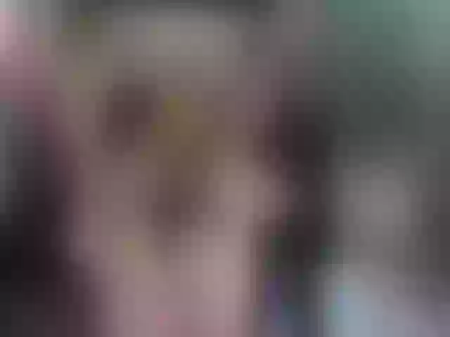 Live sex webcam photo for Annjoy #255412530