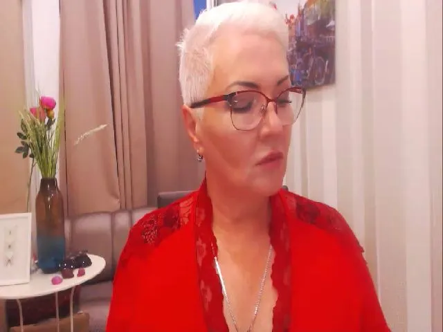 Live sex webcam photo for LadyXAnna #255123269
