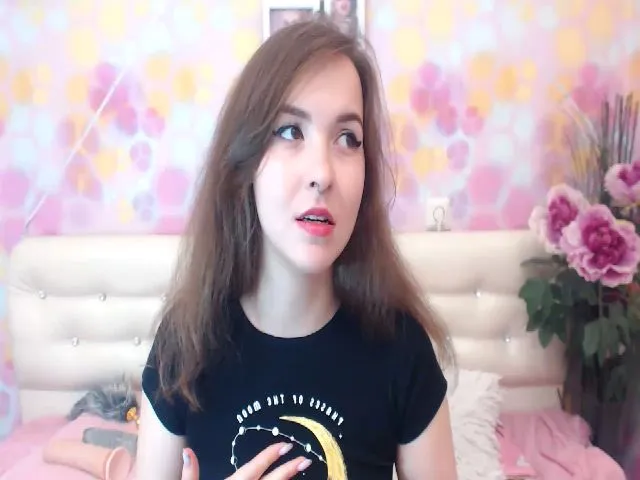Live sex webcam photo for Nessa_Wild #264163972