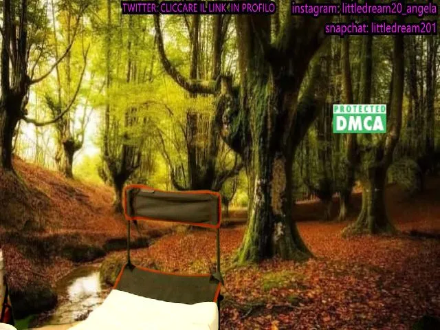 Live sex webcam photo for Littledream20 #259475383