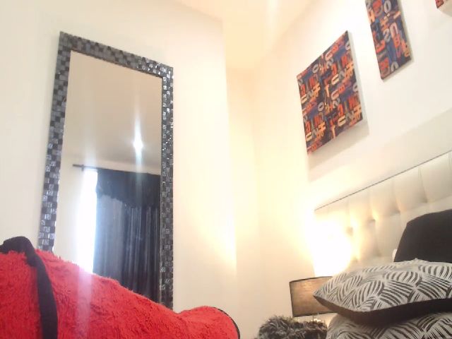 Live sex webcam photo for Pamelas_ #263354143