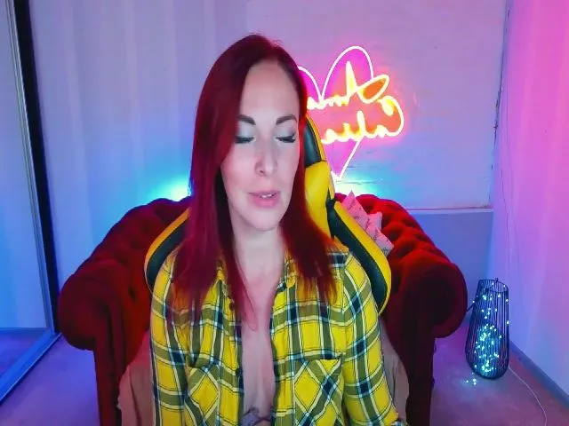 Live sex webcam photo for Red_Catty #258049202