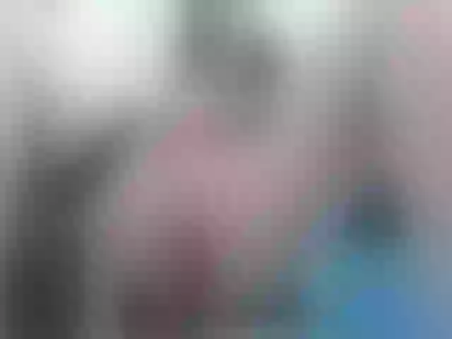 Live sex webcam photo for BeautyM27 #264780692