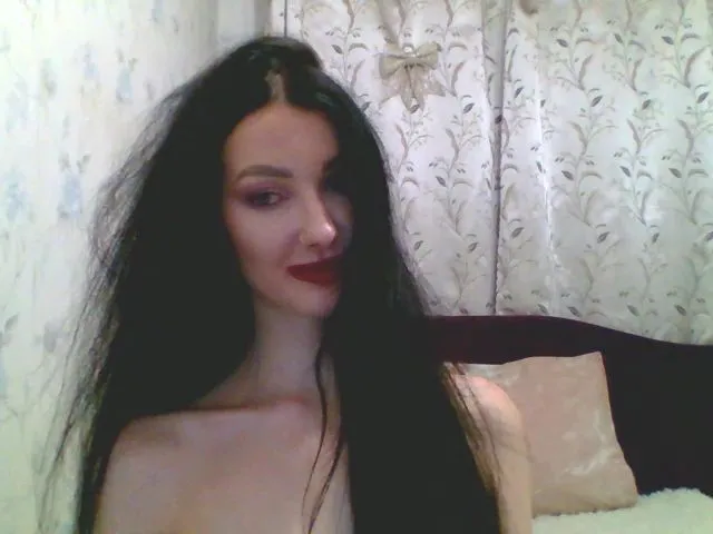 Live sex webcam photo for GirlPlayy #252685925