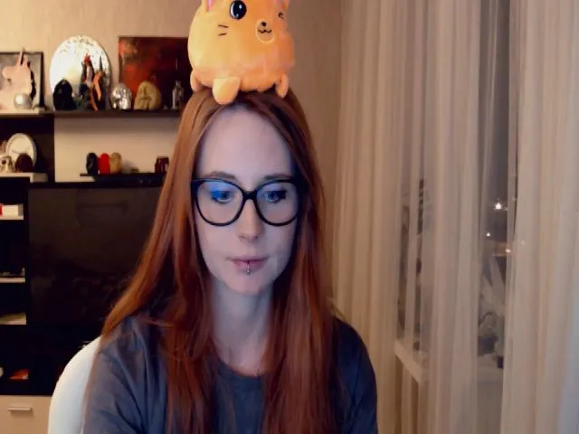 Live sex webcam photo for Klementina666 #265213079