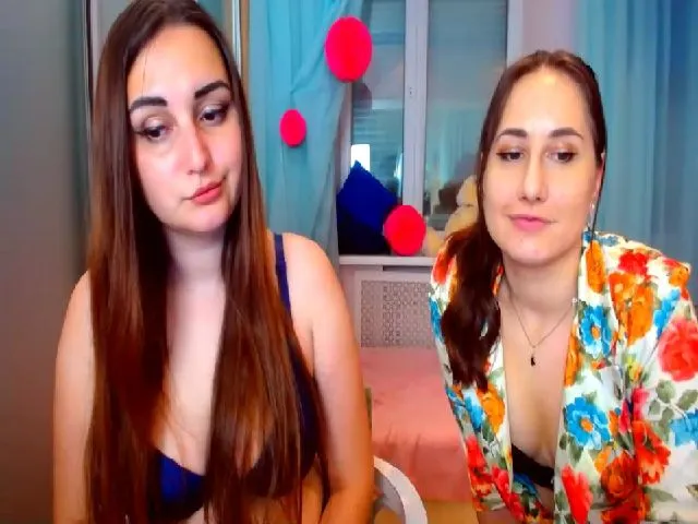 Live sex webcam photo for Nilla_Chim__ #255761849