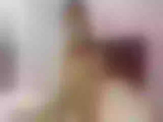Live sex webcam photo for LittleRed2u #256096635