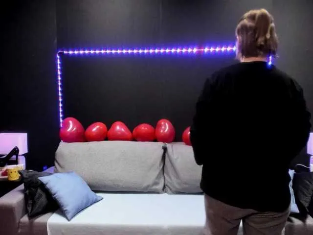 Live sex webcam photo for CoconutLegs #241100959