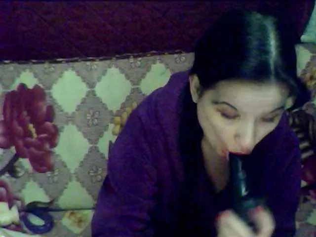 Live sex webcam photo for IngaQAce #287968574