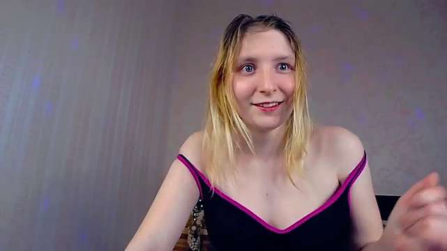 Live sex webcam photo for MissMilass #244891604