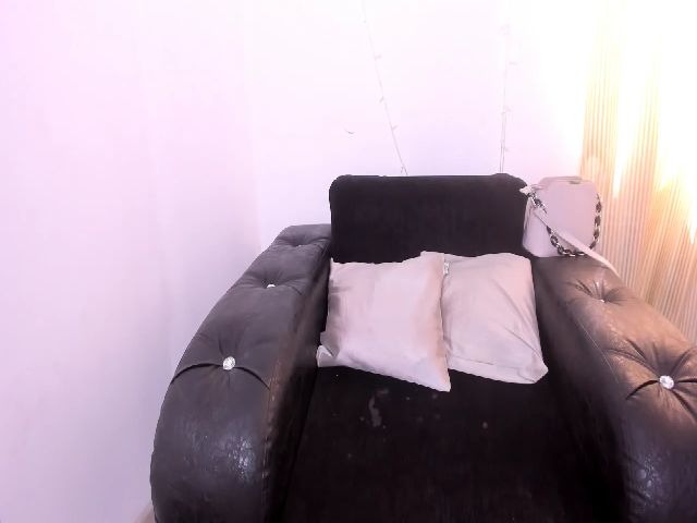 Live sex webcam photo for bony_2 #253772028